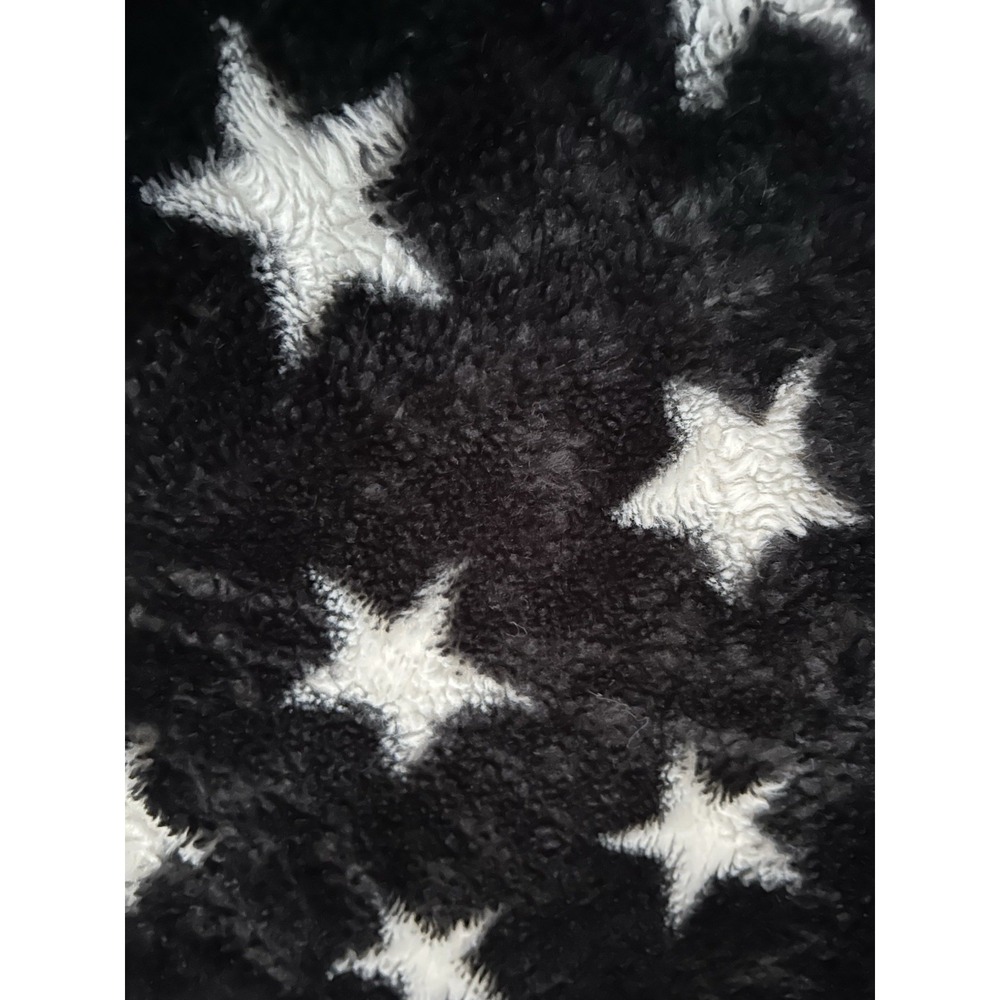 Minky Couture Black With White Stars Faux Fur Blanket 4feet By 4feet Soft Cozy